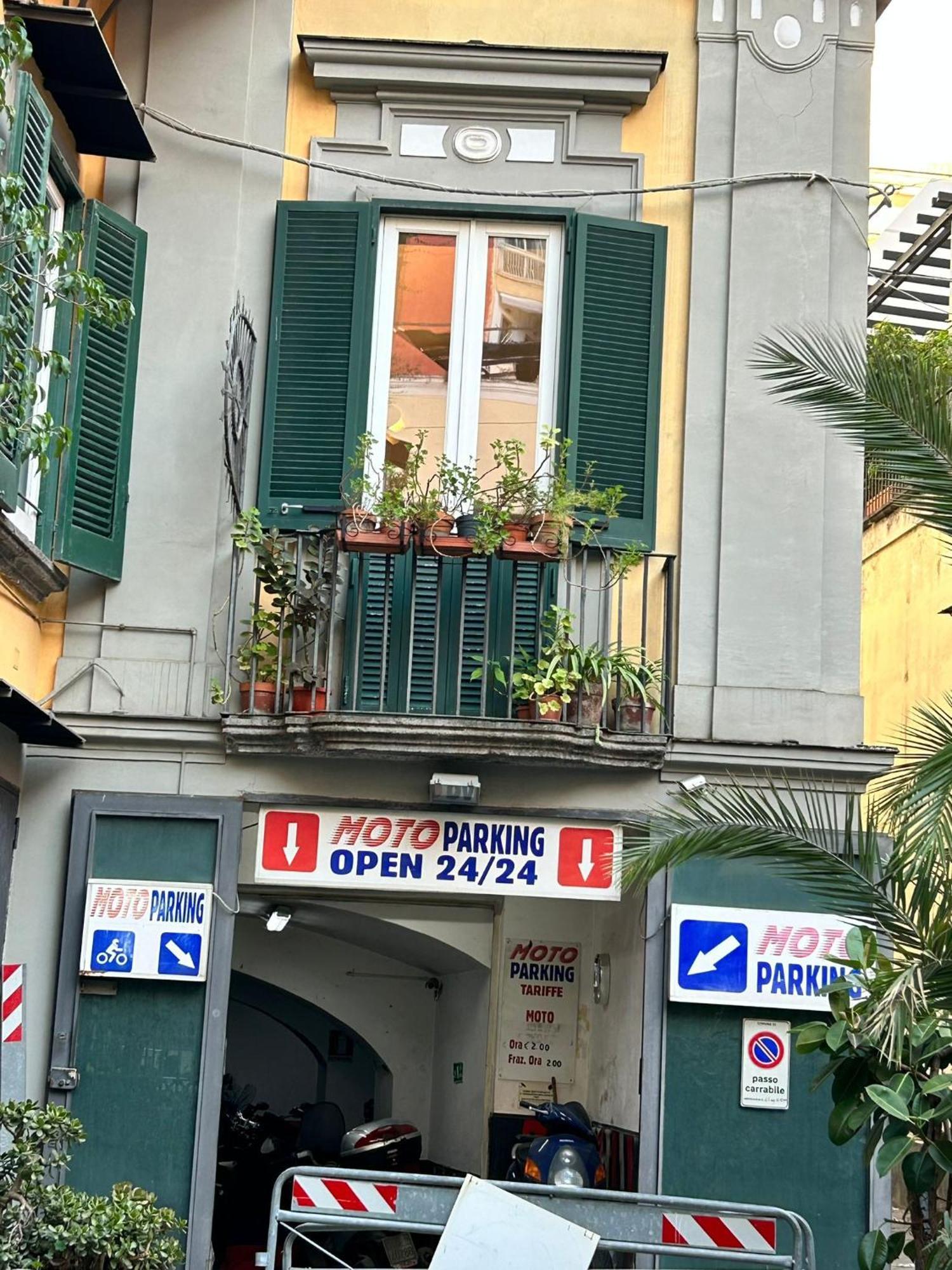 Martiri Boutique Apartment Napoli Ngoại thất bức ảnh